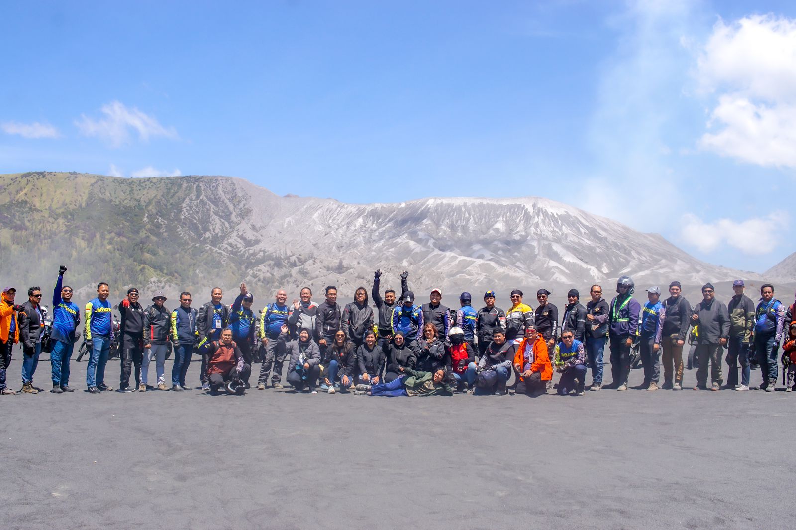 Komunitas V-Strom Indonesia Owners di Bromo