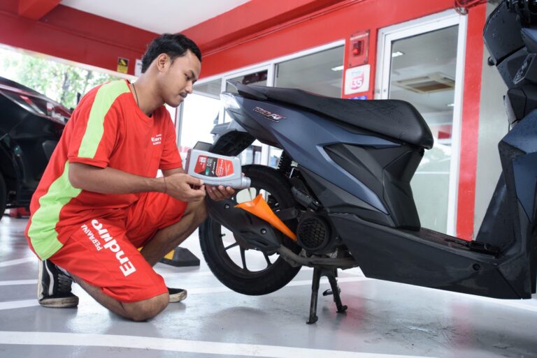 Raih Kesempatan Menang Motor dan Hadiah Menarik di Program Undian Pertamina Lubricants ‘CLICK ‘N WIN 2024