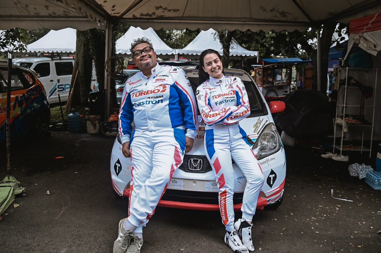 Diva Zahra Siap Tempur di Sprint Rally Jalak Harupat: Optimisme Penuh di Tanah Kelahiran