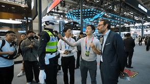 AiMOGA Robotics Jadi pusat perhatian di area Pameran Otomotif Internasional Beijing